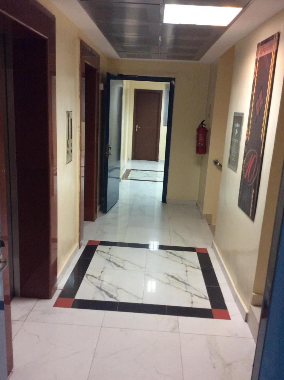 Djeug'Appart Hotel Yaounde Luaran gambar